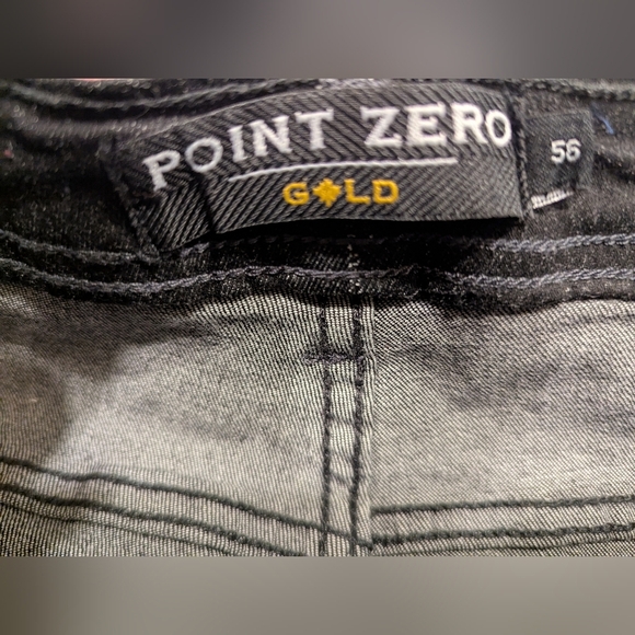 Point Zero GOLD Jeans W 56L 30 New with partial tags Black Denim - Picture 4 of 14